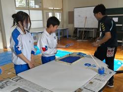 6年生手形作品づくり