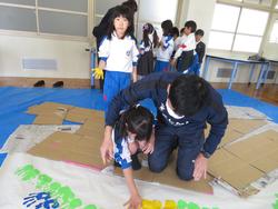 2年生手形作品づくり
