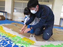 2年生手形作品づくり