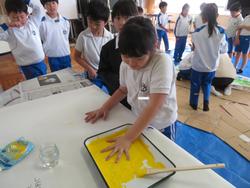 2年生手形作品づくり