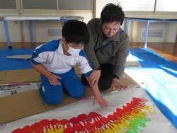 4年生手形作品づくり
