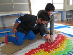 4年生手形作品づくり