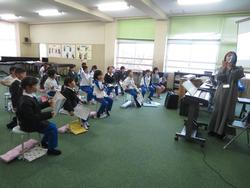 1年生音楽の授業