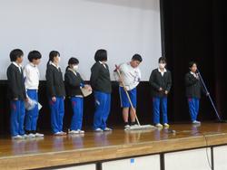 児童集会の様子