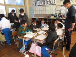4年生国語研究授業の様子