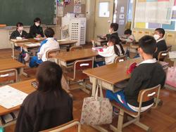 地区児童会の様子