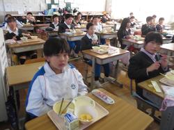 今年最後の給食
