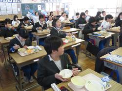 今年最後の給食