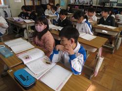 2年生道徳の授業