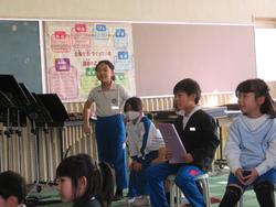 1年生研究授業の様子