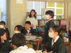 6年生研究授業の様子