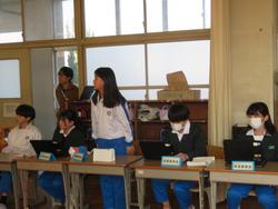 代表委員会の様子