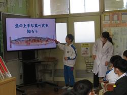 3年生研究授業（食育）の様子