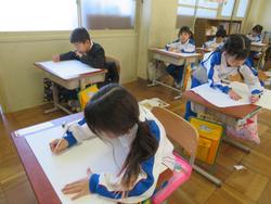 1年生図工の授業