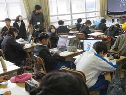 第5回クラブ活動（3年生見学）の様子