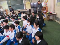 第5回クラブ活動（3年生見学）の様子