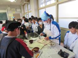 第5回クラブ活動（3年生見学）の様子
