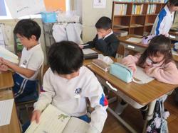 2年生図工の授業