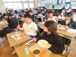 5年生給食