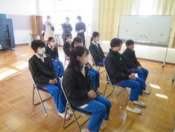 全校朝会の様子