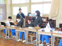 第9回代表委員会の様子