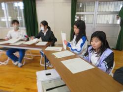 児童会役員選挙の様子