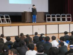 児童会役員選挙の様子
