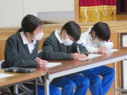 児童会役員選挙の様子