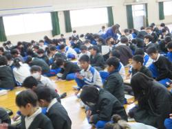 児童会役員選挙の様子