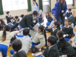 児童会役員選挙の様子