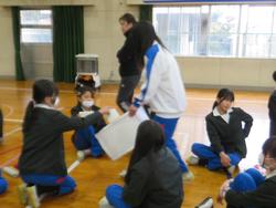 児童会役員選挙の様子