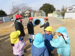 5年生幼稚園との交流