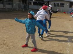 5年生幼稚園との交流
