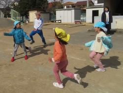 5年生幼稚園との交流