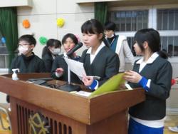 6年生を送る会の様子