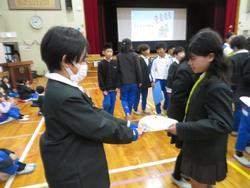 6年生を送る会の様子