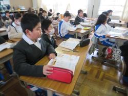 4年生理科の授業