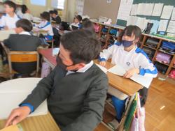 4年生社会の授業
