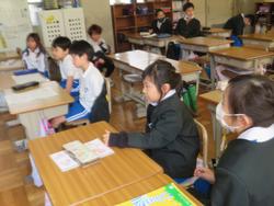 地区児童会の様子