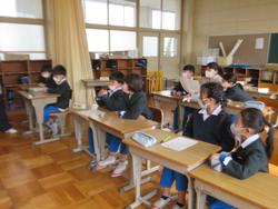 地区児童会の様子