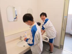 卒業式の準備の様子