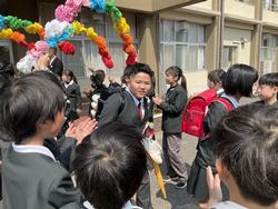 卒業式後の記念撮影