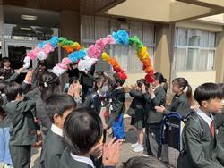 卒業式後の記念撮影