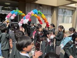 卒業式後の記念撮影