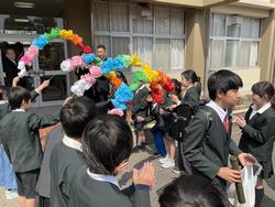 卒業式後の記念撮影
