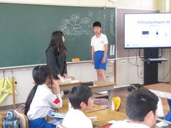 掲示委員会の様子