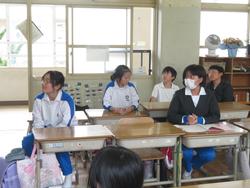 掲示委員会の様子