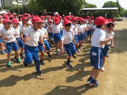 運動会応援合戦の練習の様子