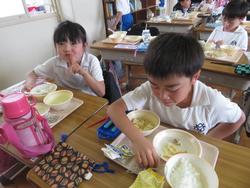 2年生給食の時間