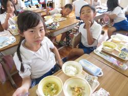 2年生給食の時間